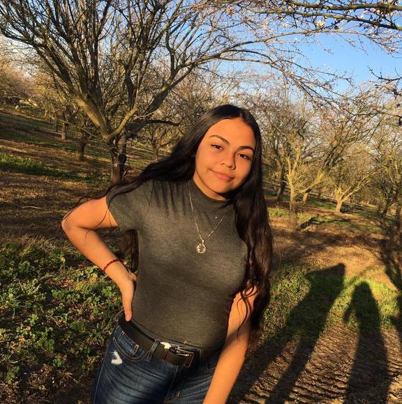 Meet your Posher, Itza - Picture 1 of 1